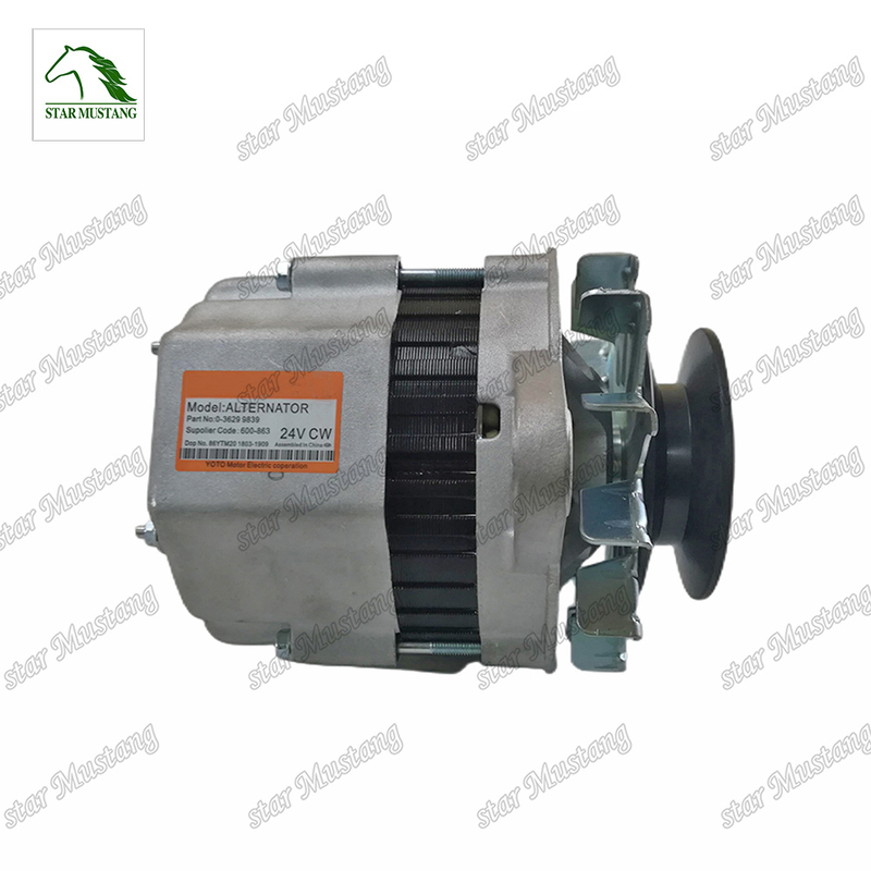 অরিজিনাল ডিজেল ইঞ্জিন অল্টারনেটর 4D95 PC60-5 24V 30A 600-821-3850
